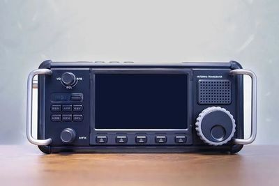 【新品情报站】协谷X6200电台更多谍照及产品手册曝光:接收灵敏度有所提高,本底噪声也更低